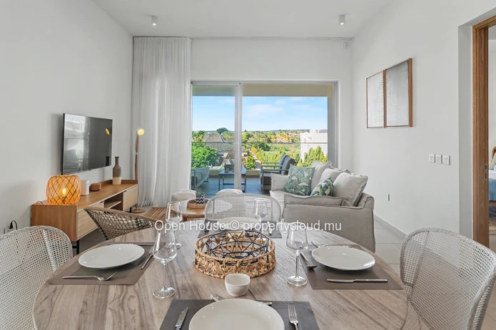Penthouse meublé de 3 chambres avec piscine privée à Grand Baie
