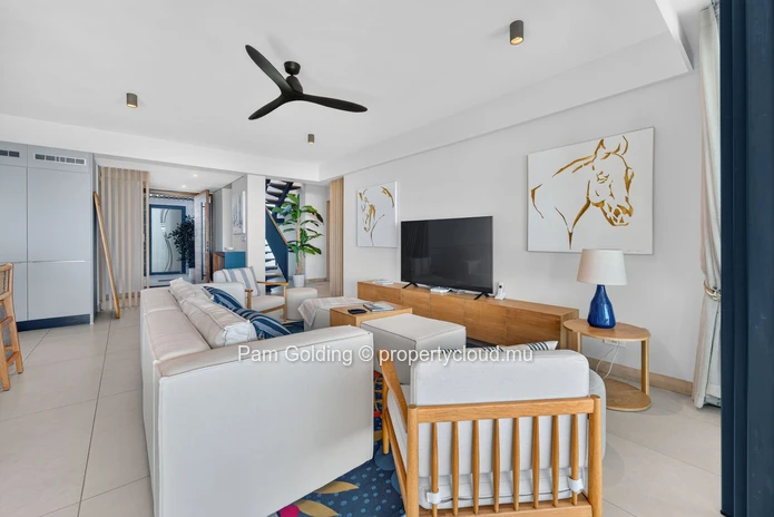 Penthouse d’exception avec vue mer à vendre | Pointe aux Canonniers, Île Maurice
