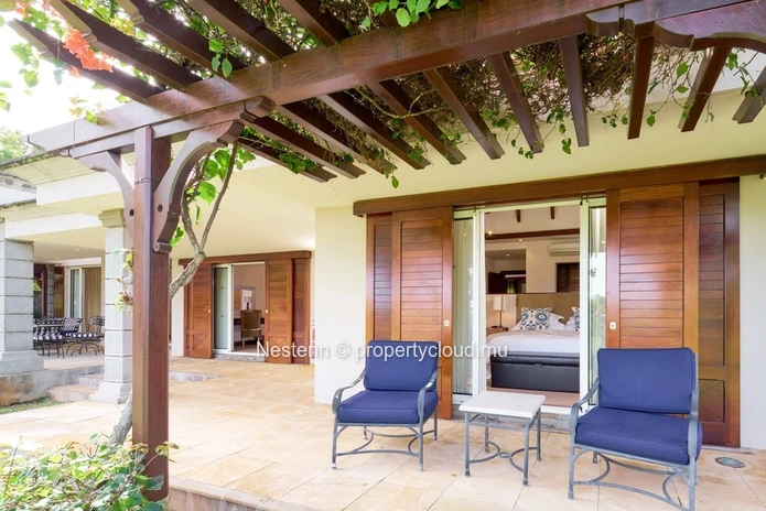 Villa de 4 chambres avec piscine privée et jardin dans un domaine avec golf
