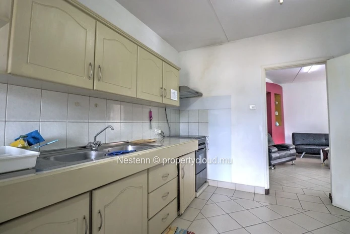 Well-Located 3-Bedroom apartment with parking 