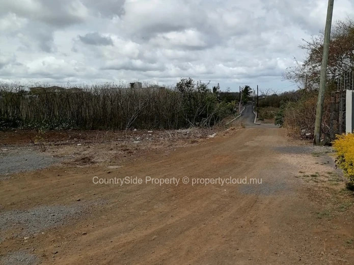 Residential Plot of Land in Pereybere on Le Flammant Road