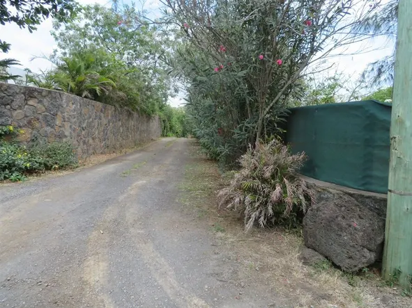 Land In Mont Mascal, Petit Raffray