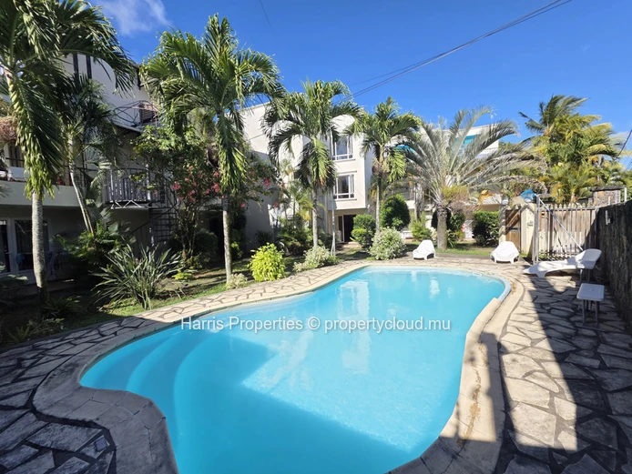 Beautiful 1st-floor duplex available for rent in a nice and secure residence in Grand Baie