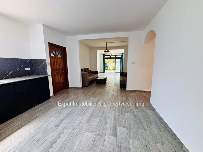 120M² Two-Bedroom Single-Storey House, Pets Welcome – Grand Gaube