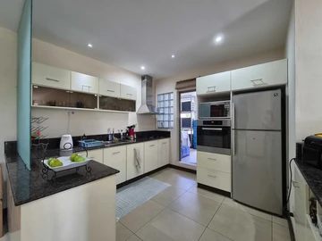 3 Bedroom Apartment