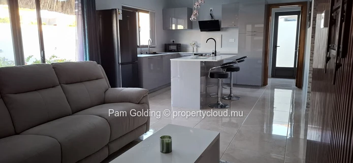Grand Gaube – Maison à vendre – Pam Golding Mauritius