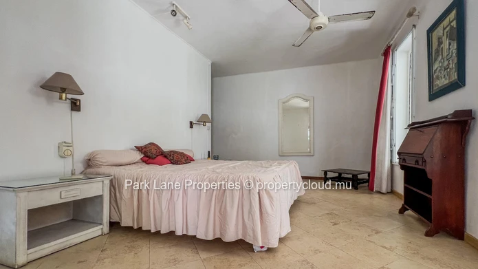 Spacieuse maison avec magnifique jardin dans un quartier résidentiel de Vacoas