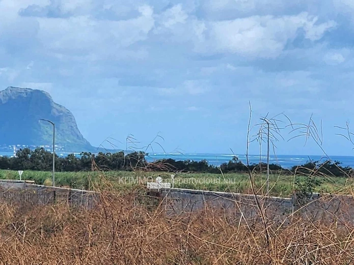 Terrain résidentiel à vendre à Flic en Flac, Ouest, 567.40 m² dans complexe résidentiel