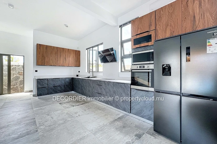 For Rent – Chemin Vingt Pieds, Grand Baie