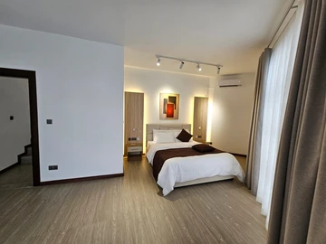 Townhouse, Duplex de 3 Chambres