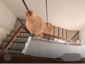 6 Bedroom House