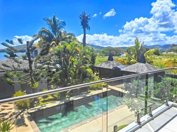 Exquisite 3-bedroom villa with guest accommodation in Vieux Grand Port