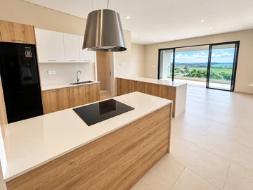 4 Bedroom Apartment
