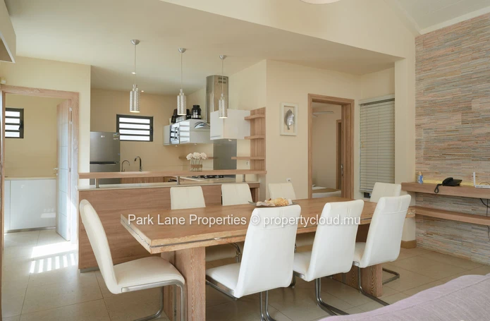 Villa d’exception à Grand Baie – Luxe, Confort et Charme Tropical