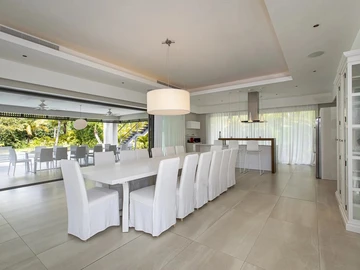 7 Bedroom Villa