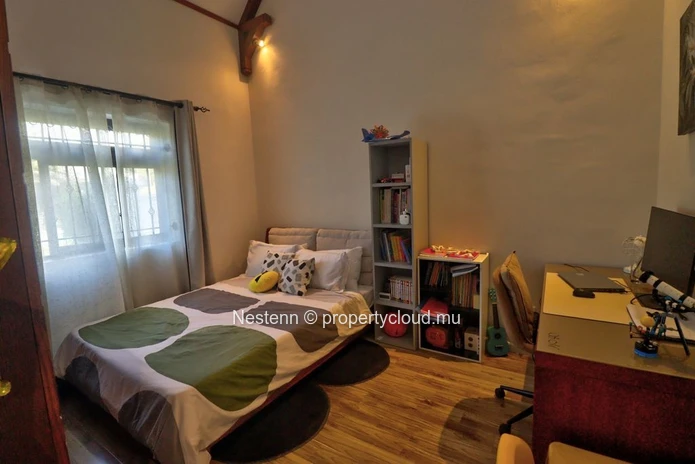 Modern single-storey villa with 3 bedrooms