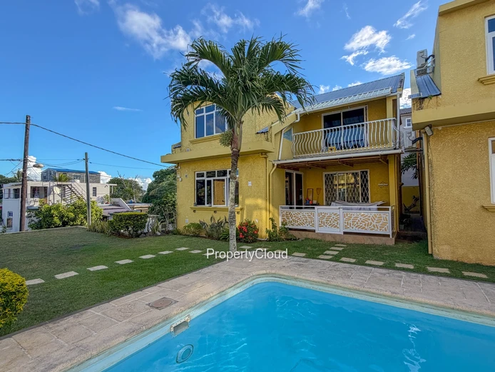 Duplex Privé à Grand Baie | Résidence Sécurisée