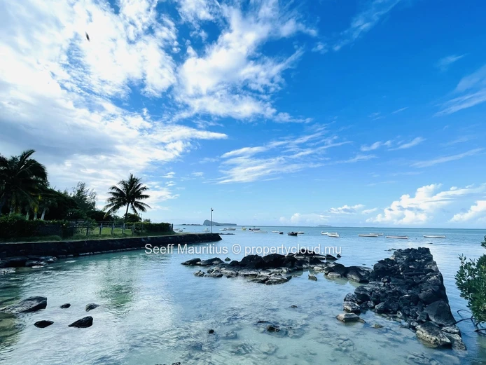 Villa indépendante fraîchement rénovée, accès mer
