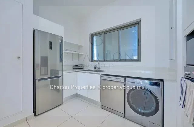 Penthouse 2 bedrooms with private rooftop in Pereybere - Contemporary elegance and tropical lifestyle