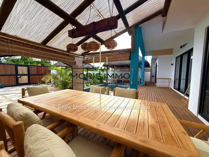 Villa meublée avec piscine à louer à Grand baie/ pereybere  – Île Maurice | 250 m² | 3 chambres | Location longue durée