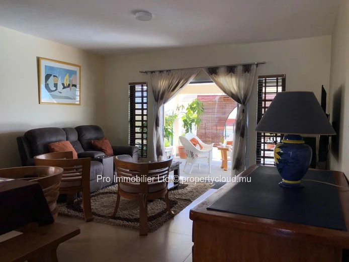 FOR SALE: Contemporary 3-Bedroom Villa with Pool ,Black Rock, Tamarin
