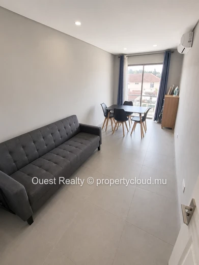 Appartement moderne de 3 chambres avec rooftop aménagé – Flic en Flac