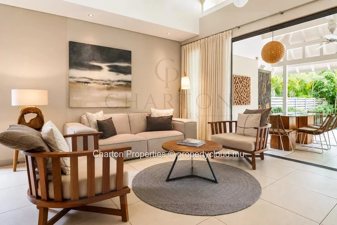 Villa de 3 chambres avec vue golf et vaste parcelle au cœur d’un cadre résidentiel exclusif