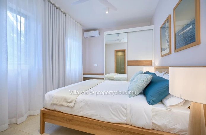Belle Vue Harel - Spacious 4-bedroom ground floor apartment