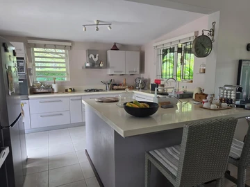 4 Bedroom Villa