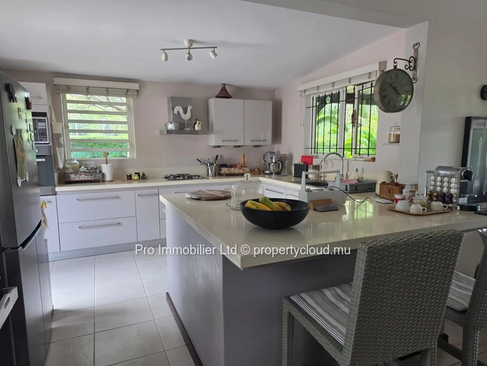 Spacious & Elegant 4-Bedroom Villa for Rent ,  Domaine du Levant, Roches Noires