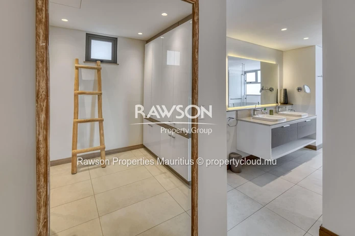 Penthouse Sur Un Prestigieux Golf Du Nord