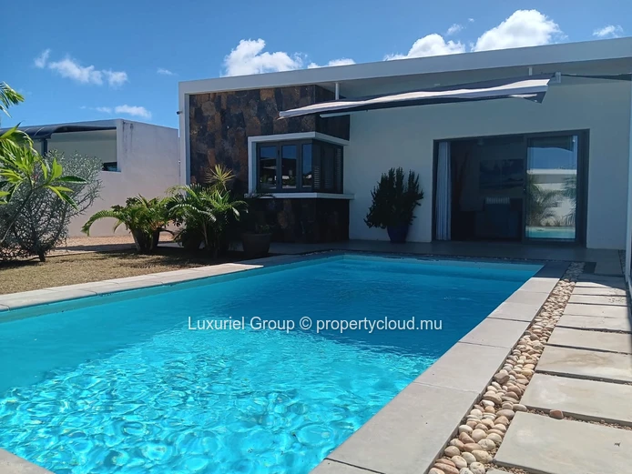 Villa de standing avec piscine et prestations raffinées à Grand Baie