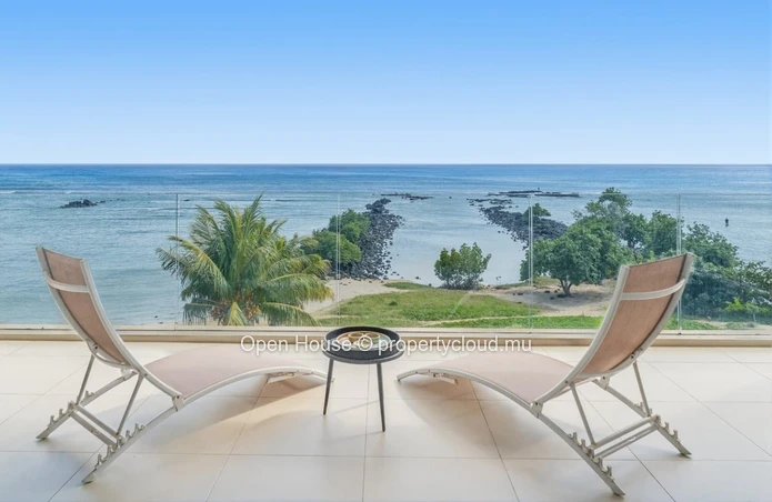 Penthouse meublé 3 chambres à louer à Trou aux Biches