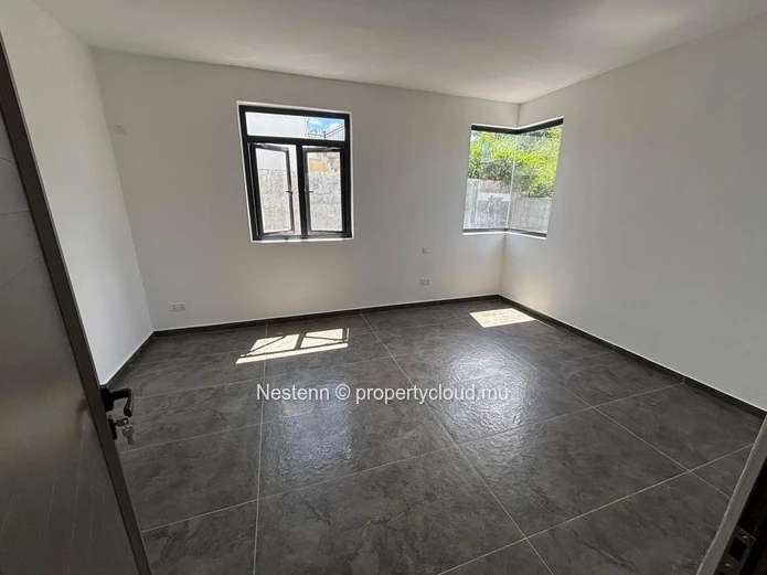 Villa neuve de 3 suites