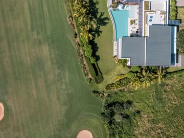 5 Bedroom Villa