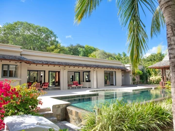 4 Bedroom Villa