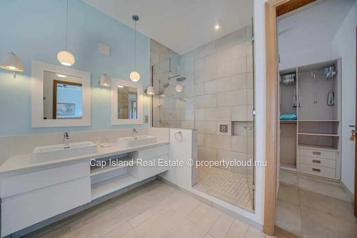 Cosy 3-bedroom condo in Royal Park