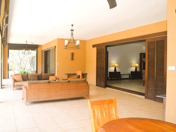 4 Bedroom Villa
