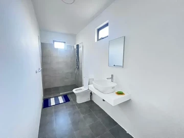 4 Bedroom Villa
