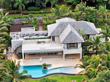 Contemporary Villa for Sale in Anahita | Infinity Pool, Rooftop, Golf & Mountain Views