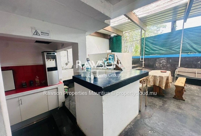 FOR SALE – Prime Commercial Opportunity in Phoenix, Mauritius