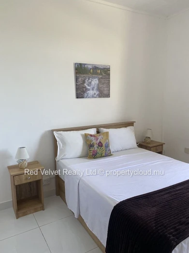 Appartement 3 Chambres à Louer – Flic en Flac | Vue sur Océan | Rs 45,000