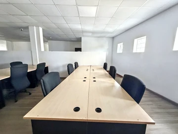 Office space for rent - ideal for call centers or accounting firms