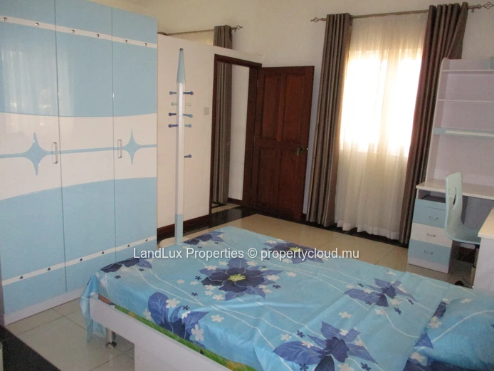 Penthouse for rent in Old Quatre Bornes