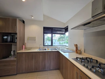 7 Bedroom Apartment