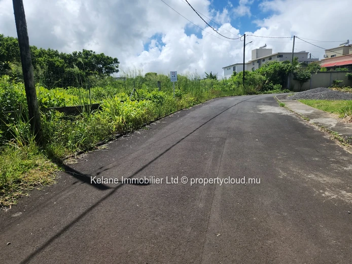 Residential Plot for Sale – Morcellement Plaine de L'Hermitage