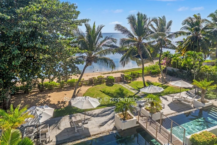 Penthouse for Rent - 2 Bedrooms, Beachfront, Trou aux Biches, North