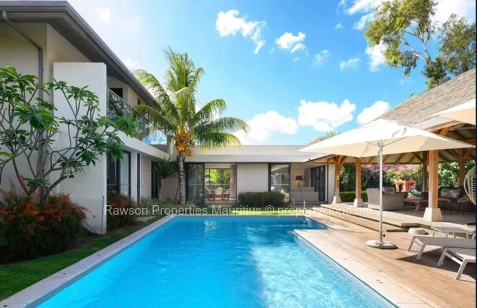 4 Bedroom Villa For Sale In Grande Rivière Noire