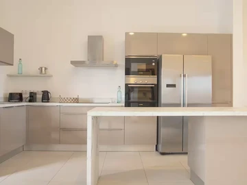 3 Bedroom Apartment