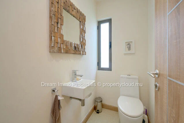 Elegant 3-bedroom villa near the sea at Clos du Littoral, Grand Baie - Mauritius